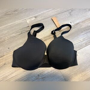 SKIMS Kim Kardashian smoothing intimates full coverage bra 34DD new with tags